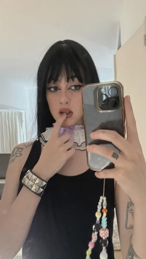 Only looking for local fun, no long chats dm me on lntsag:.lunabowtie'.