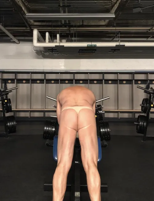 Sculpting the Thighs and Calves