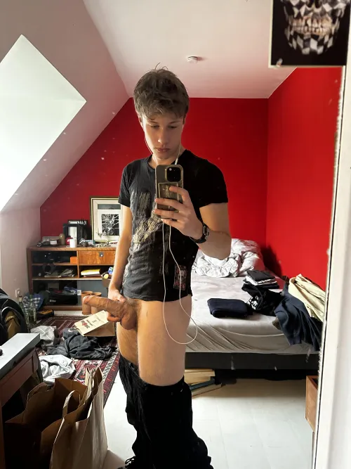 [19] need my teen dick sucked