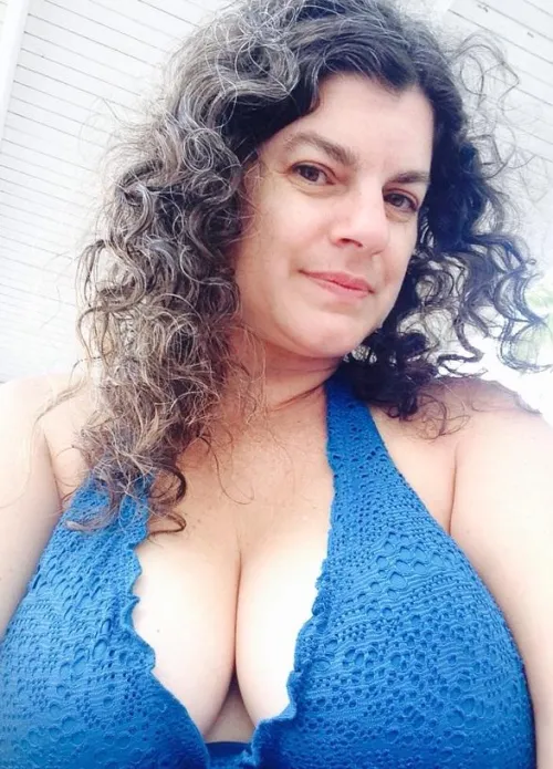 48 [F4M] #Bundaberg, Australia - seeking an anonymous sperm donor