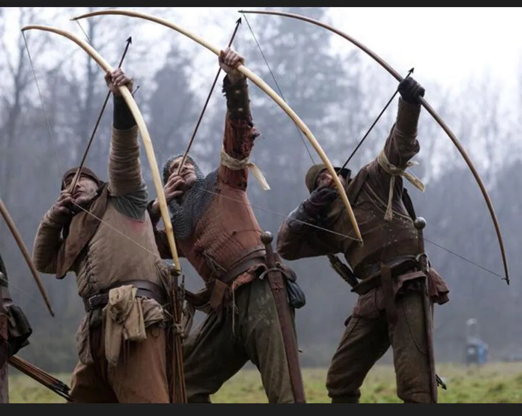 I know I’m usually using an English war bow, but I really hope that I don’t have to fight in the war like this.