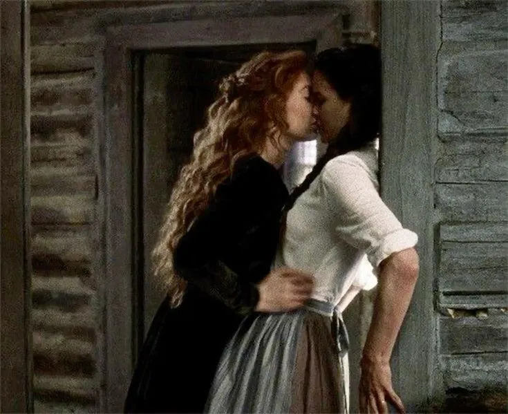 My girlfriend is bi-curious with low libido — how to gently encourage her FFM fantasies without pressure?