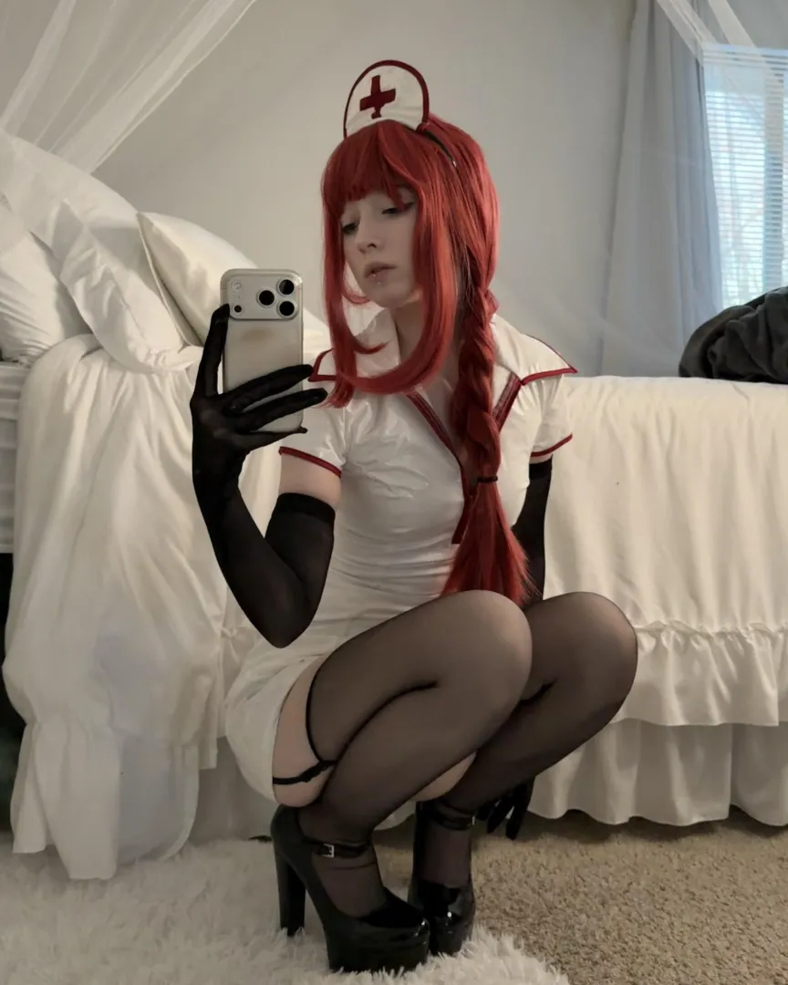 Nurse makima by spinechilll