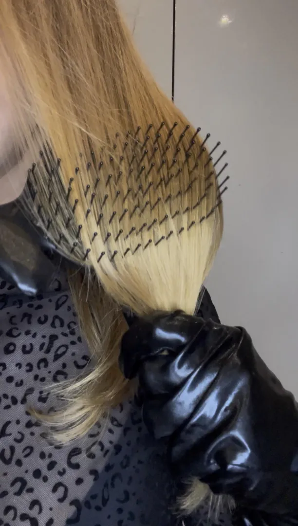 Slowly brushing my hair… I could do this for hours.