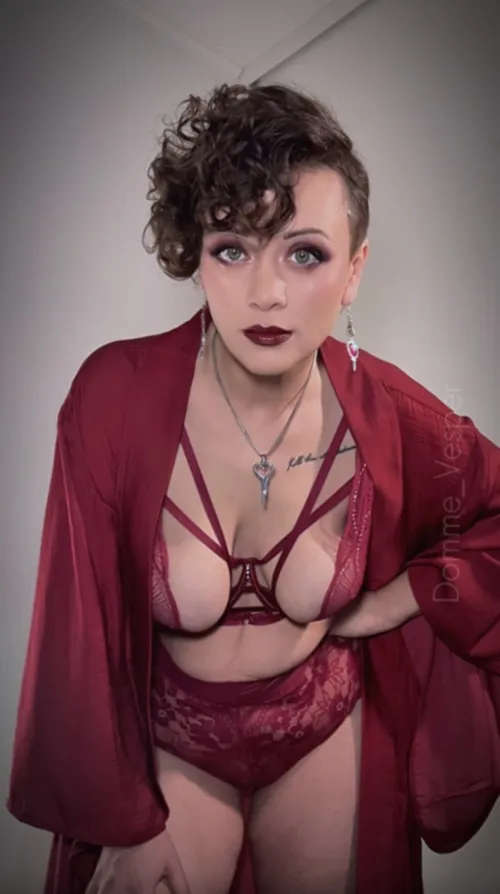 Those lips were made to order weak men