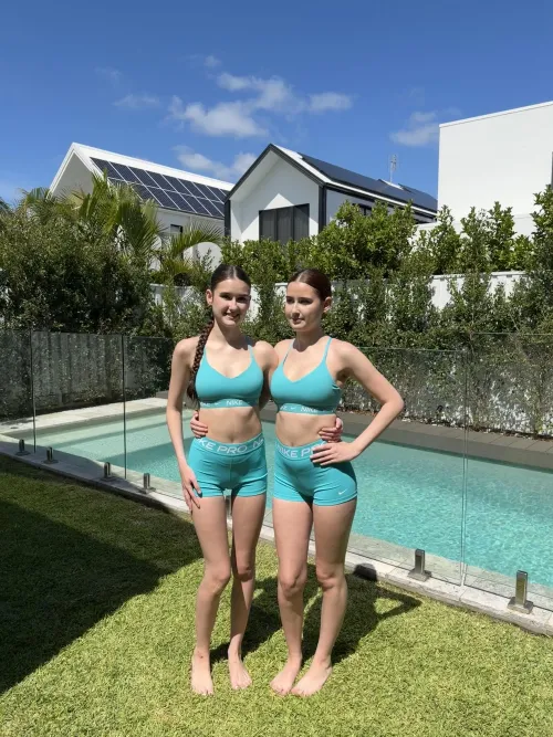 we'll be sending our recent nudes to Redditors. Who's in? (first 40!)