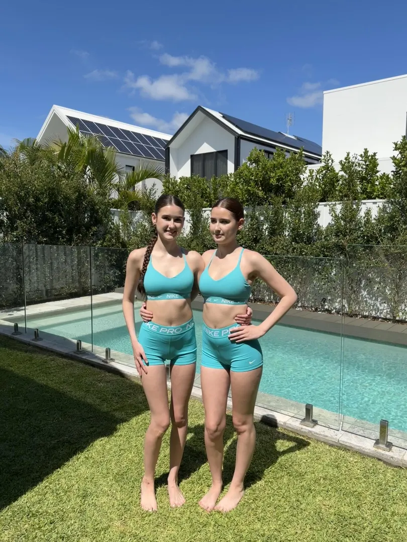 we'll be sending our recent nudes to Redditors. Who's in? (first 40!)