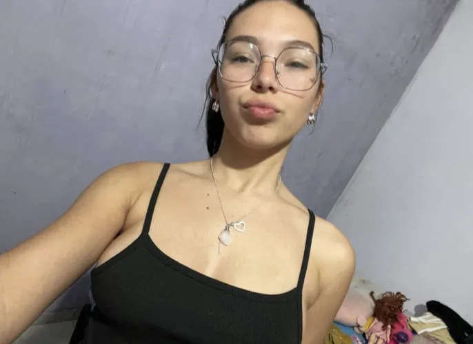 Whatever makes my bust stand out is the look I reach for most often