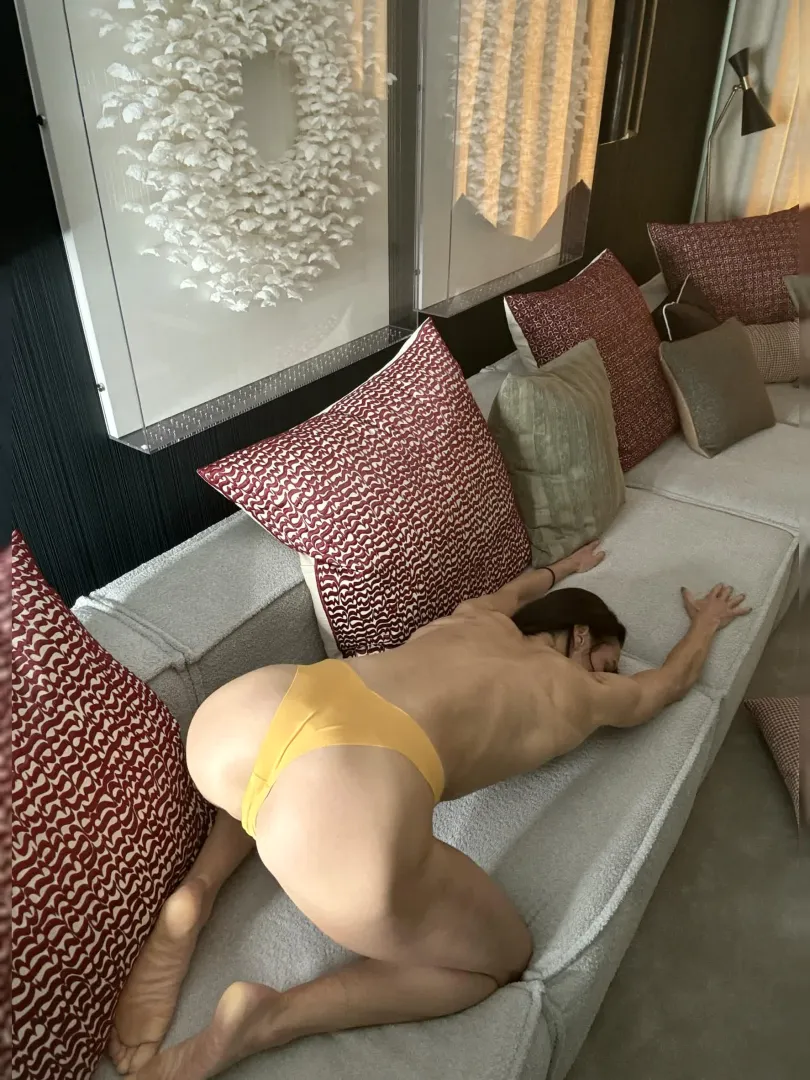 42 year old mom not holding anything back, smash or nah?