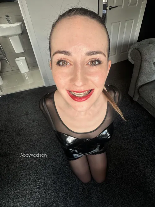 That bar could look even prettier with cream on it