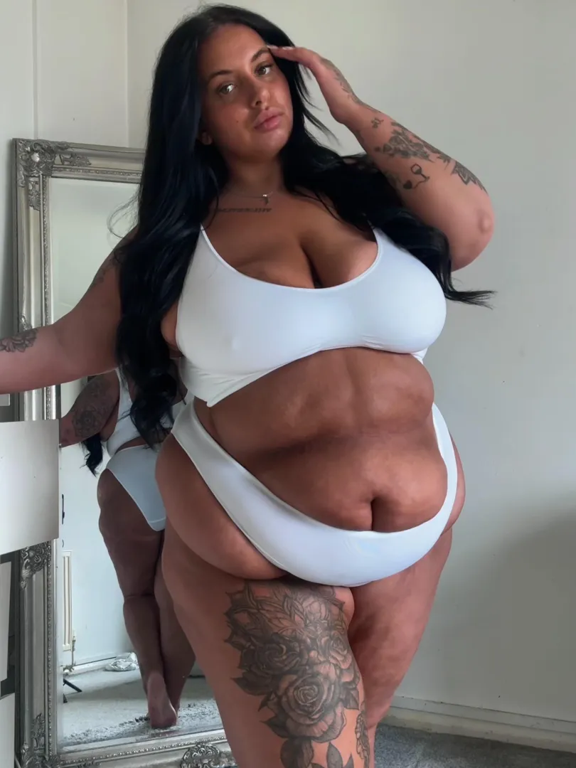 Would you expect me to pig out behind close doors?