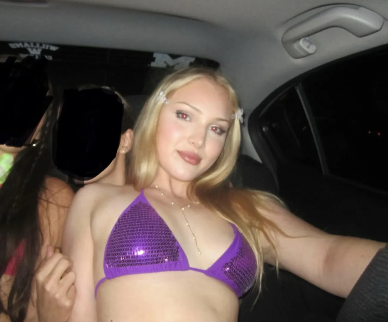 You can’t resist sending to bikini brats who know exactly how to trigger you SO weak and dumb‍