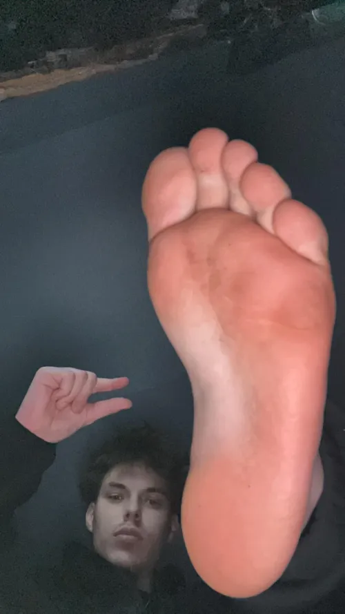 19yr Alpha soles come serve
