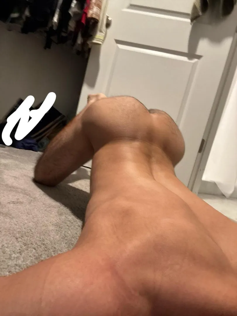 26 oh look I made another account cause I can’t stay away from bear men using me