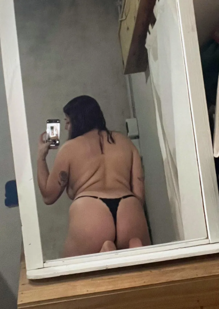 BBW so thick she broke the scale.... now break me instead