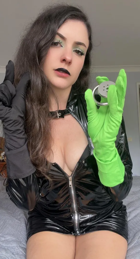 Come my sweet puppy get in your cage ;3