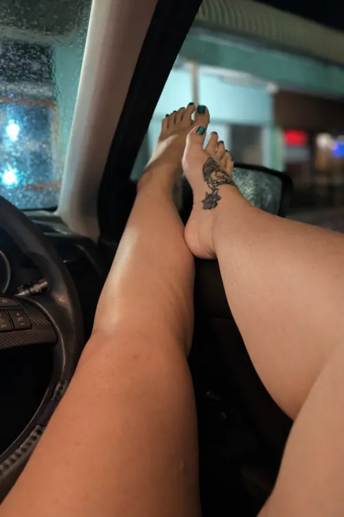 Couldn’t resist letting the rain hit my toes