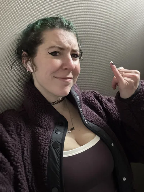 Don't even try to pretend it's an okay size