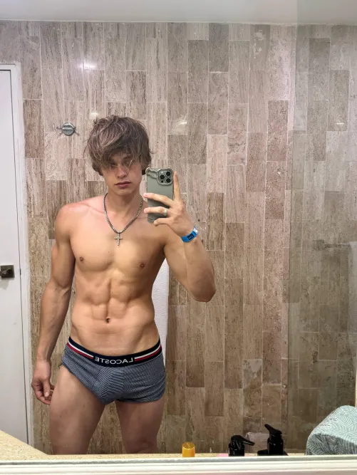 I just woke up and I want to play