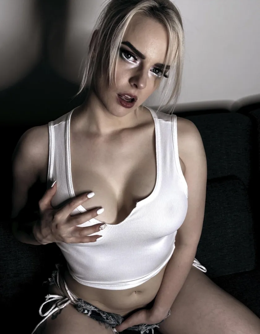 I love to be a tease can you tell 