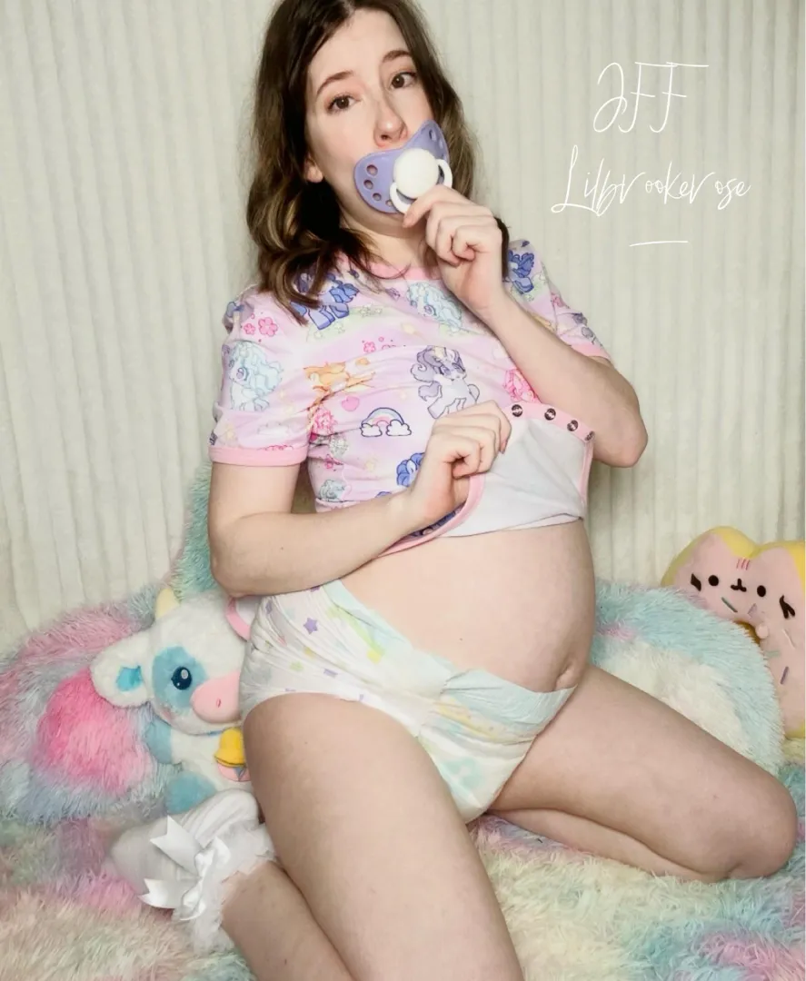 Just a lil preggo baby.