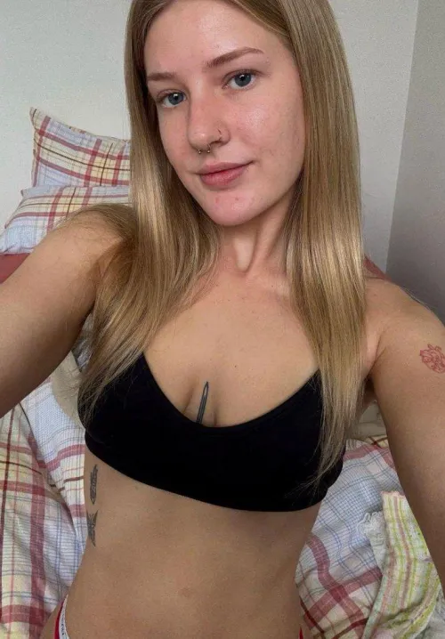 must stay comfy as much as possible