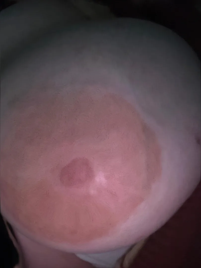 My tits/nips really need to be made fun of right now They love it when you do!