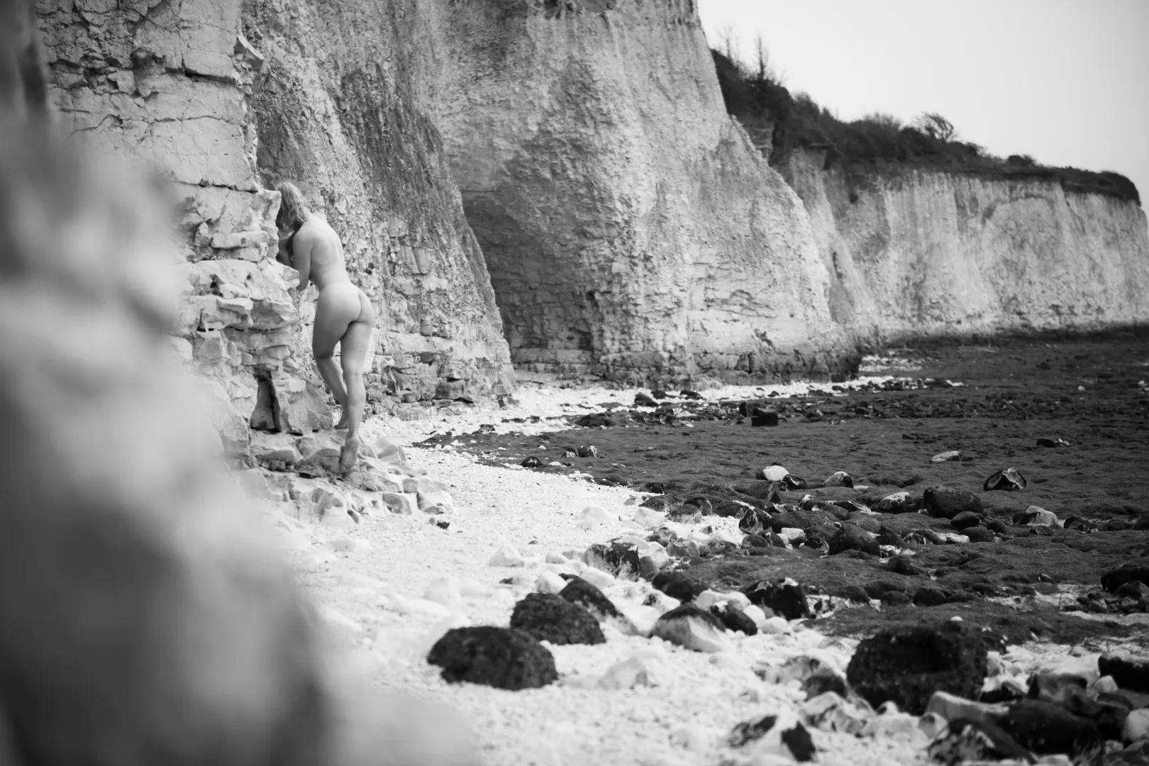 Nude with the white cliffs