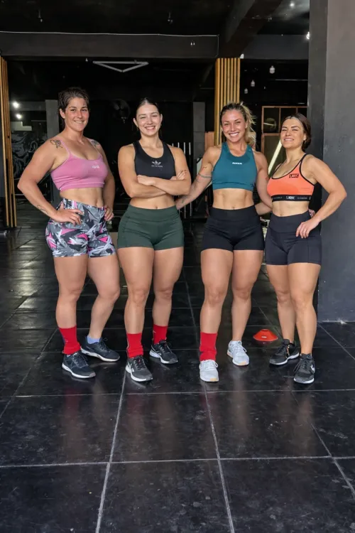 Otro dia de gym con mis amigas ☺️