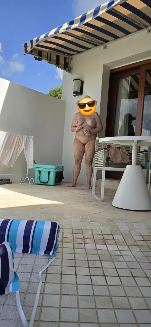 Suns out and so are the girls. Let's go summer!!