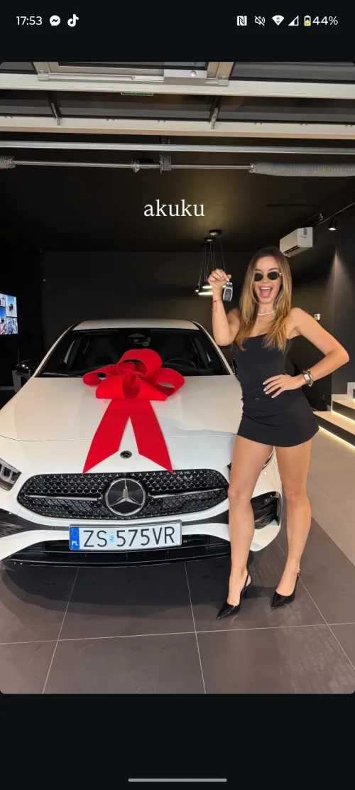 Szukam kogoś kto chciałby odegrać moją koleżankę/cycata ciocię lub influ mam na mysli Vanessa rojewska w rp mam foty i fabułę zapraszam pv fajnie gdybyś nie miał limitów ale nie muszisz, swoje fetysze podeślę od razu na pv bo za dużo ich. 