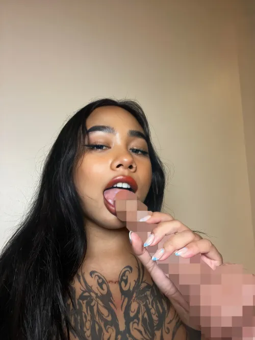 That exact moment stays perfectly clear in the full version.