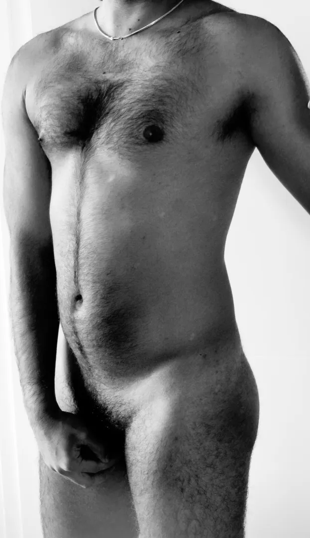 Untrimmed body in natural day light