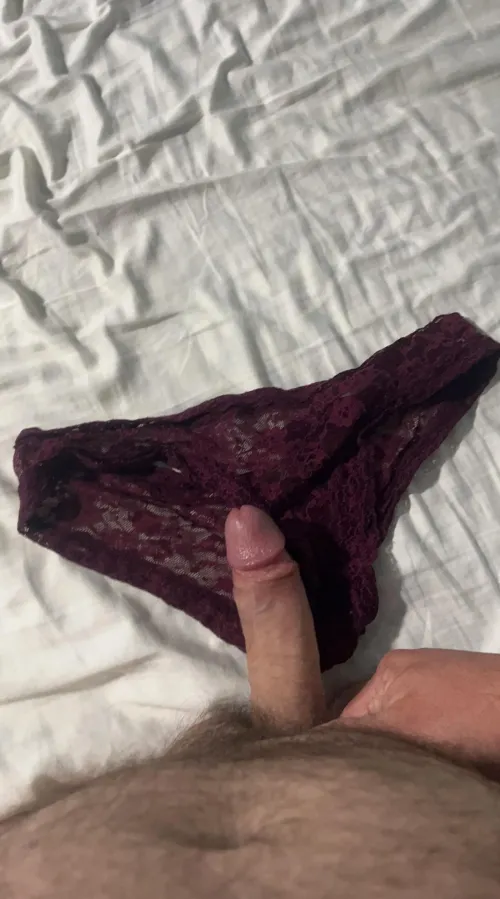 Who’s gonna watch live? k I K throwaway1766