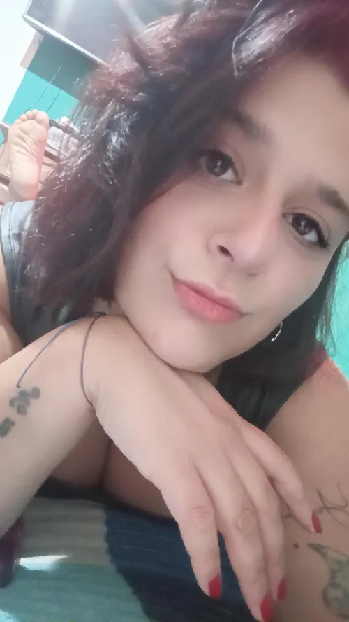 You can only cut yourself well. Be a good boy. Adore me and open your account for me.