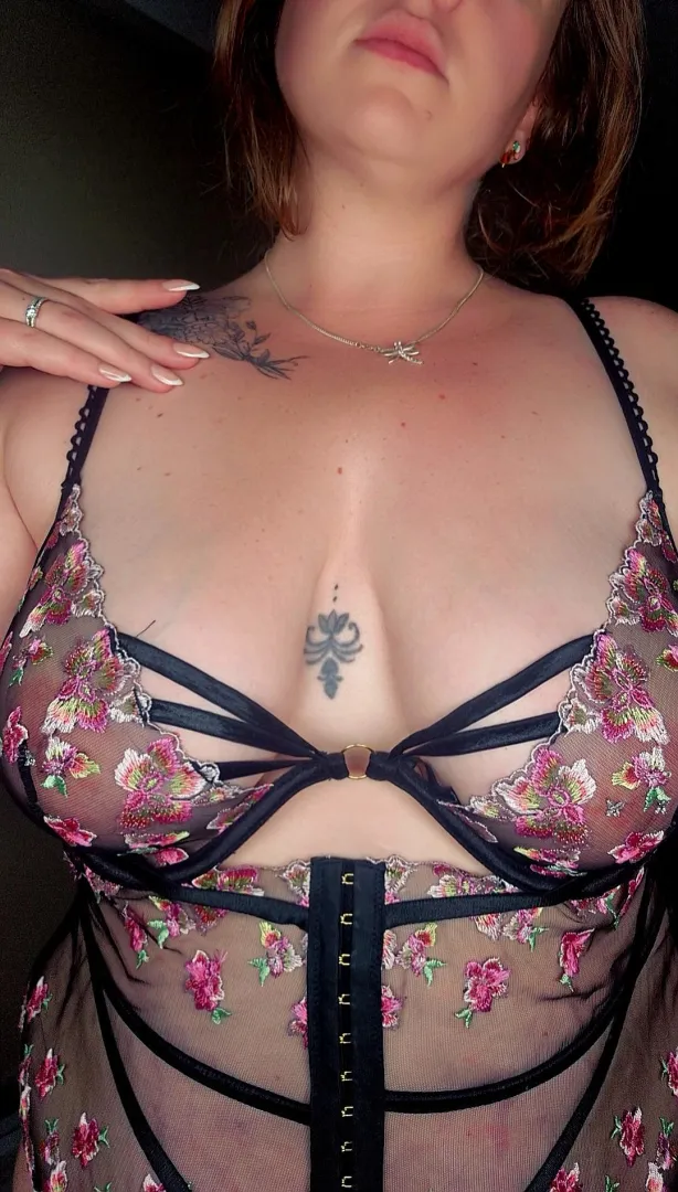 You can treat me like the slut you wish your wife was