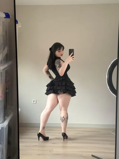 Arousal and orgasm release oxytocin, which may reduce pain. Frequent ejaculation may lower prostate cancer risk and improve sperm quality.