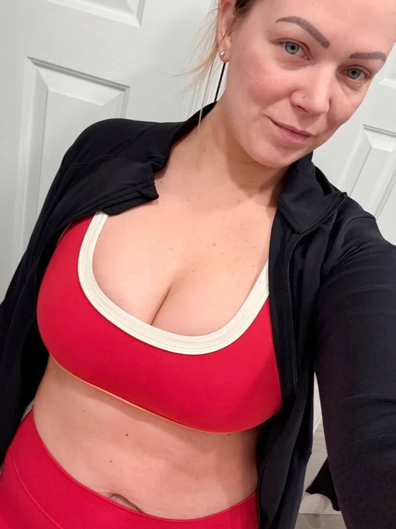 Can I make you hard so you can cum for me.