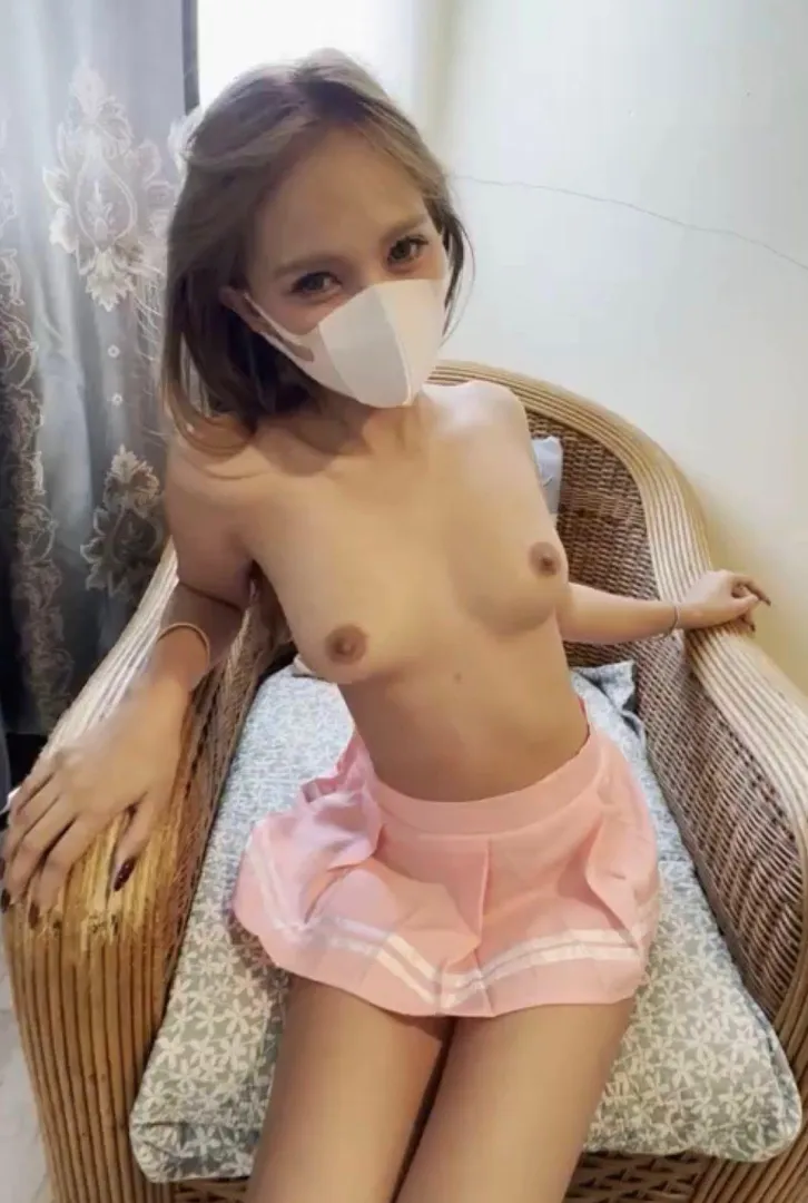 do u like it when girl don't wear bra?