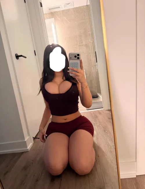 Envoyez moi un message si vous dormez pas je m’ennuie..