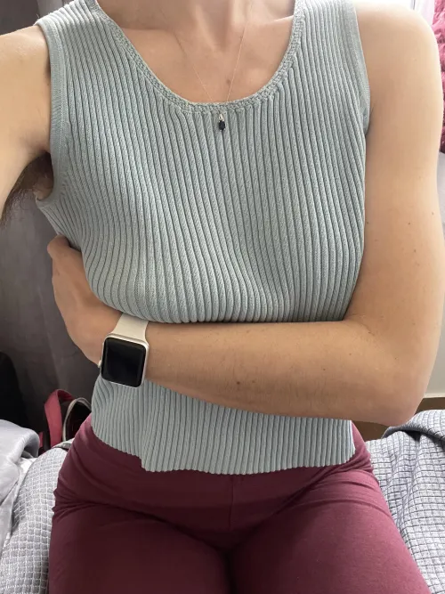 Glad there’s a sub dedicated to those that appreciate hairy [arms]