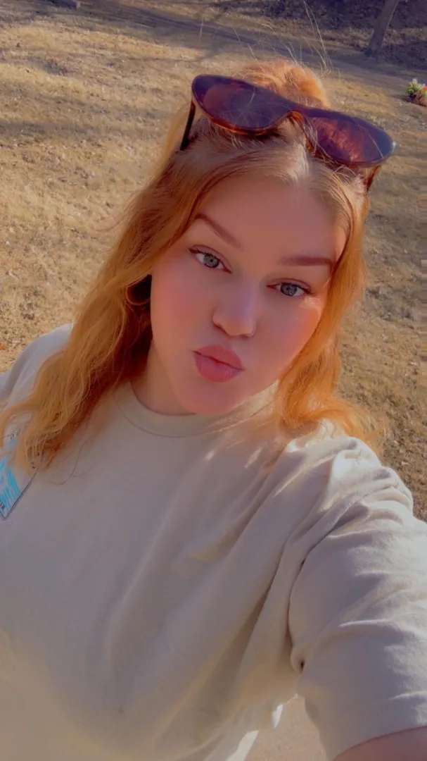 happy friday everyone! 