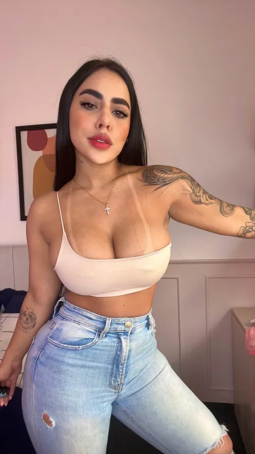 I do not think this tank top was ready for this