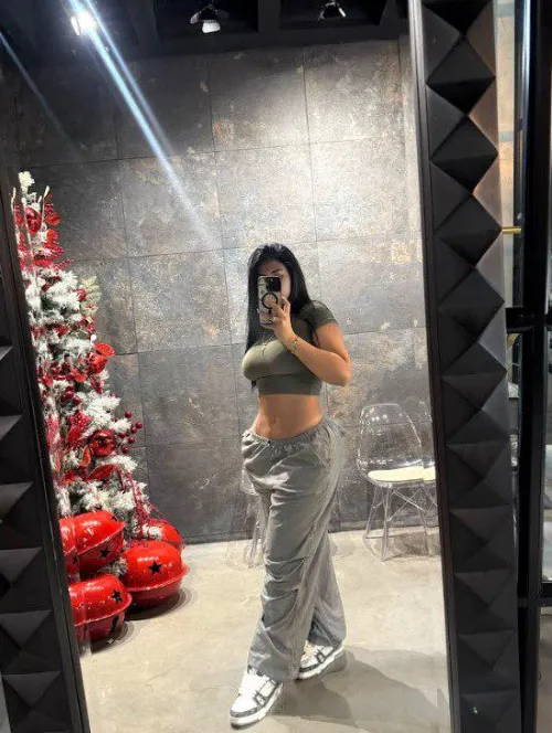 just another mirror selfie