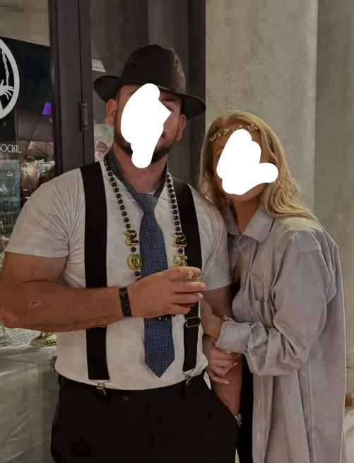 M33f31 looking for couples only