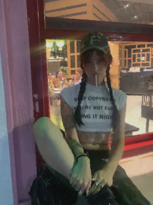 Sunshine divine headline, Instagram,, lunaromes