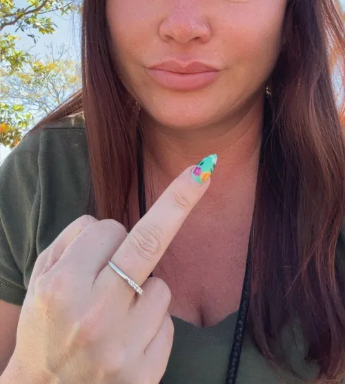 Taking a break from idiots has done wonders for my mental health. Only useful pets with open wallets are allowed near me.