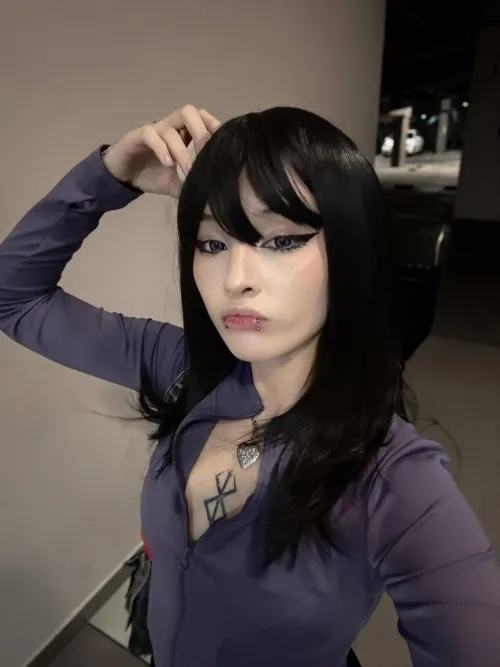 The type of girl that sucks you off at the gym and you never see again (ME:3)