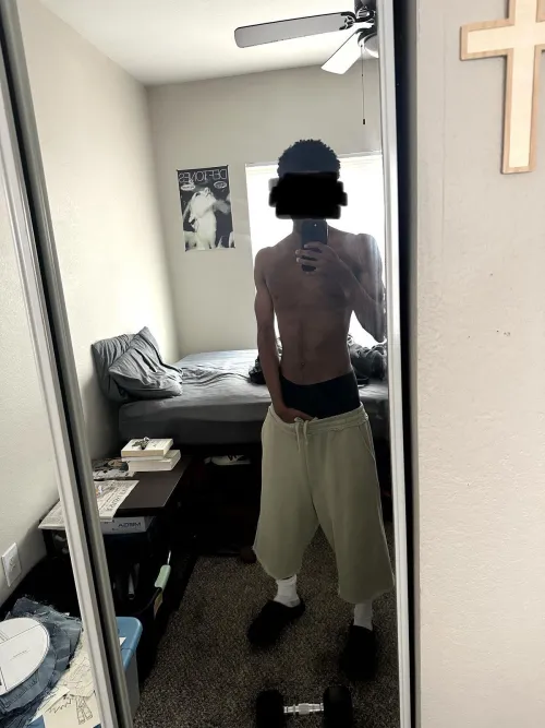 #23yr Looking for an fwb, Tempe, hosting