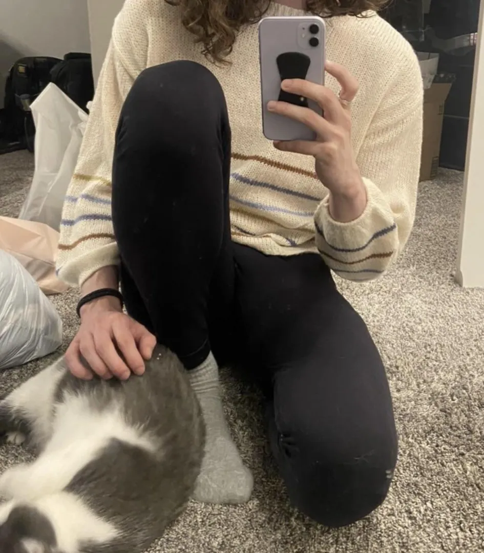 27 [M4A] Mason Femboy bottom looking for top.